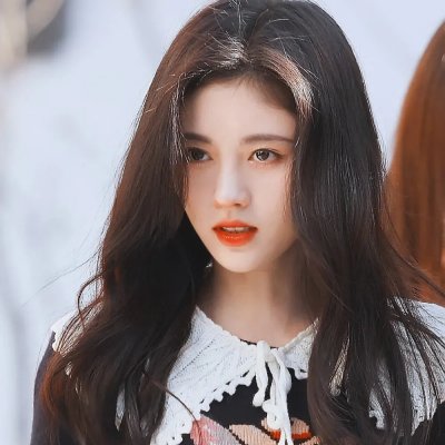 超级英雄女孩:星际游戏